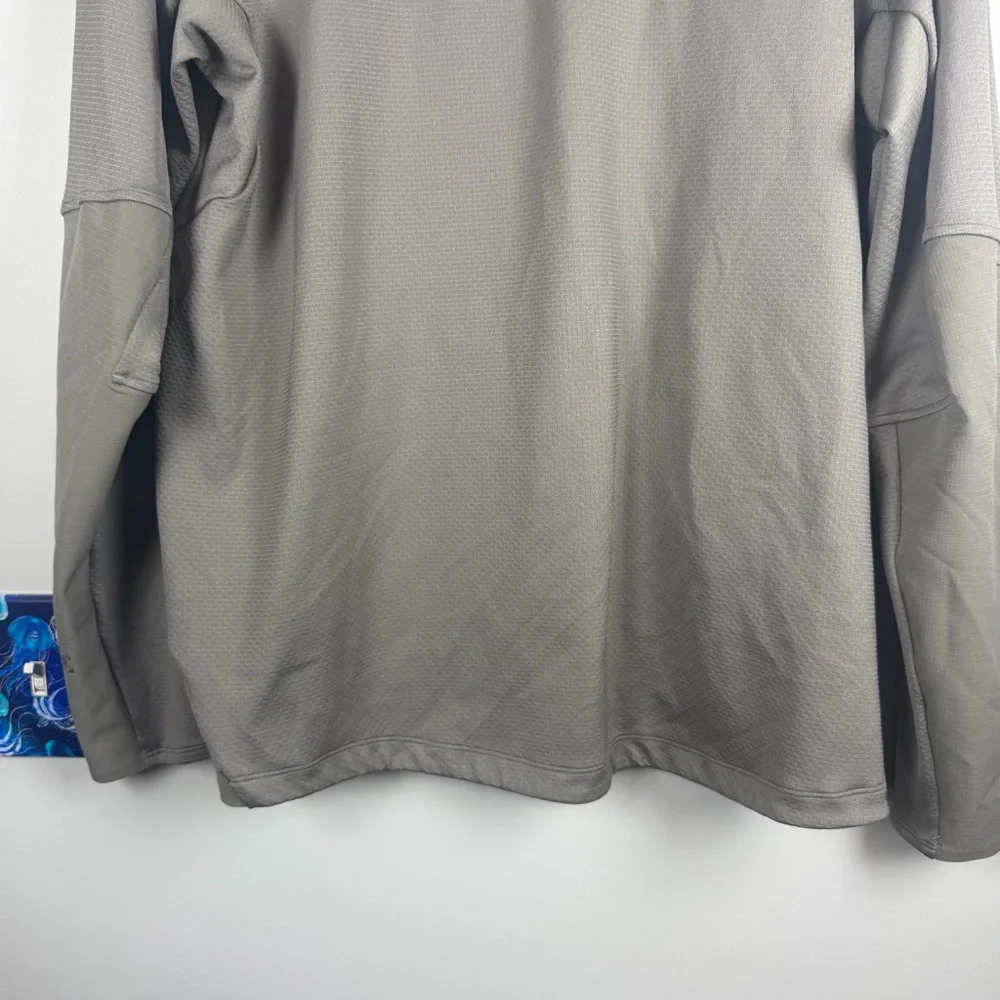 Lululemon Fundamental Fuel Pullover Hoodie Carbon Dust Men's Size Medium LM3BNZS